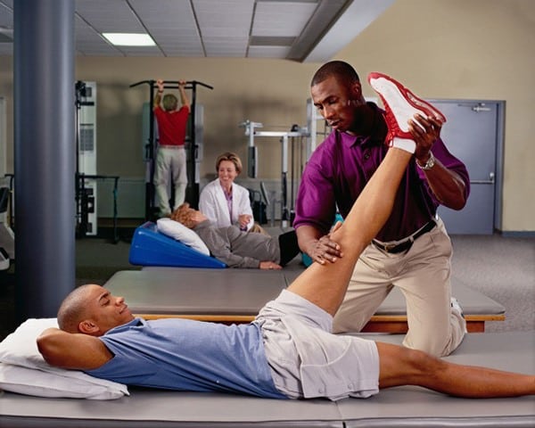 درمان آسیب های ورزشی و ورزش درمانی
