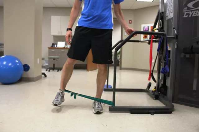 تقویت پیشرفته مفصل ران برای زانوی دوندگان