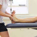 فیزیوتراپی شکستگی قوزک پا